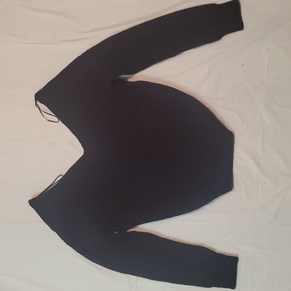 Love Tree Twisted Open Back Sweater-Black - Picture 4 of 5